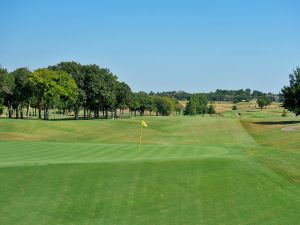 Oak Tree National 9th Back